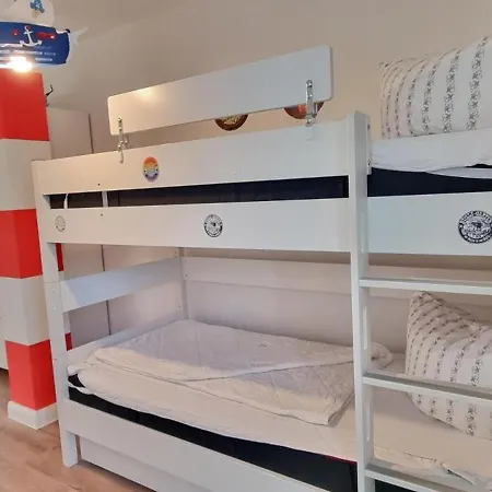 Heimathafen In Haus Duenengras Inklusive Saisonstrandkorb * Heiligenhafen